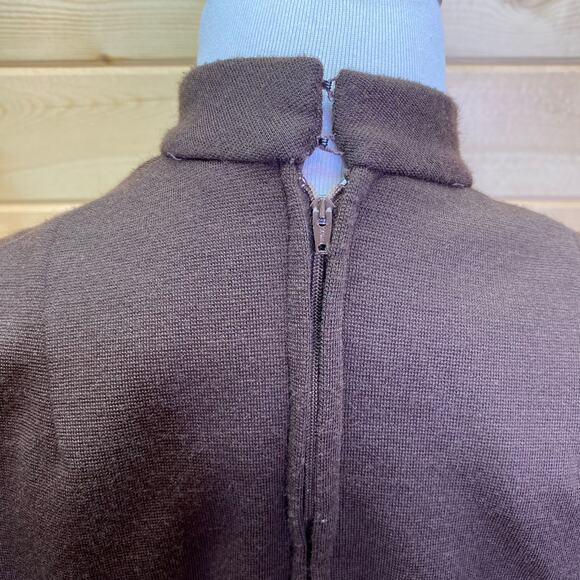 Vintage ILGWU Union Made Brown Polyester Mock Neck Chevron Shift Dress - Picture 6 of 11